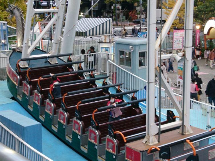 アトラクションスタッフ 東京ドームシティ アトラクションズ アルバイト情報 東京ドームシティ