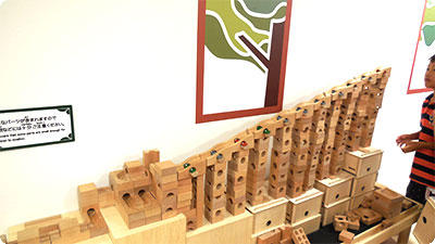 玉ころがしブロックですごい作品を見つけたよ 屋内型キッズ施設 Asobono 東京ドームシティ