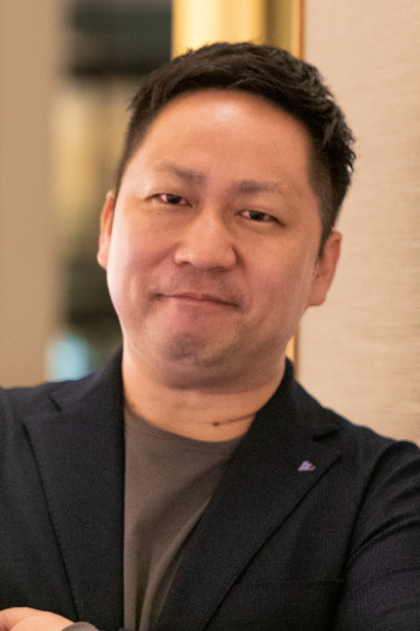 山崎 恭平